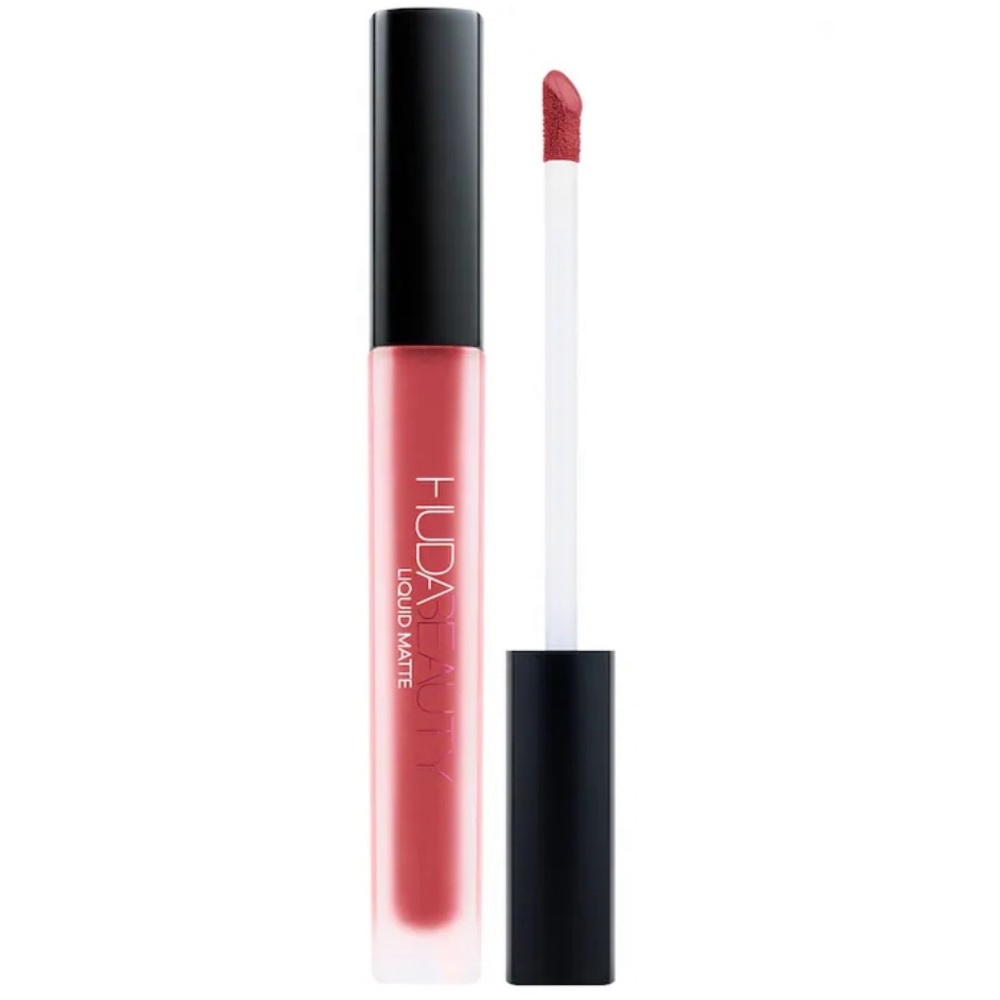 HudaBeauty; Liquid Matte Liquid Lipstick Color: ICON